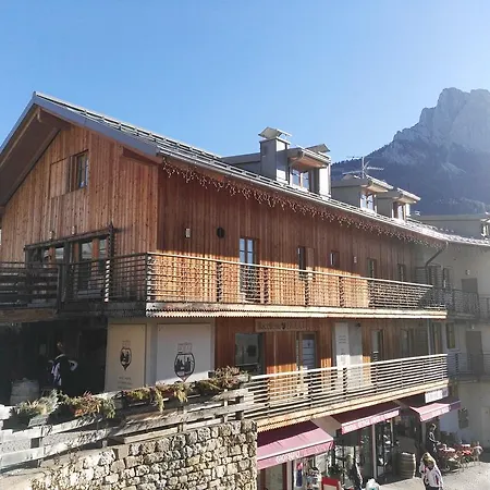 Ciasa Savoy Apartment Vigo di Fassa
